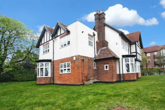 2 Bedroom Flat